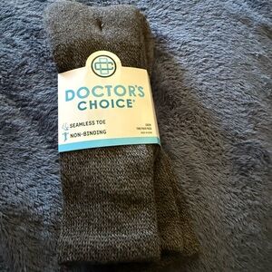 Gray Crew-Length Hosiery Socks